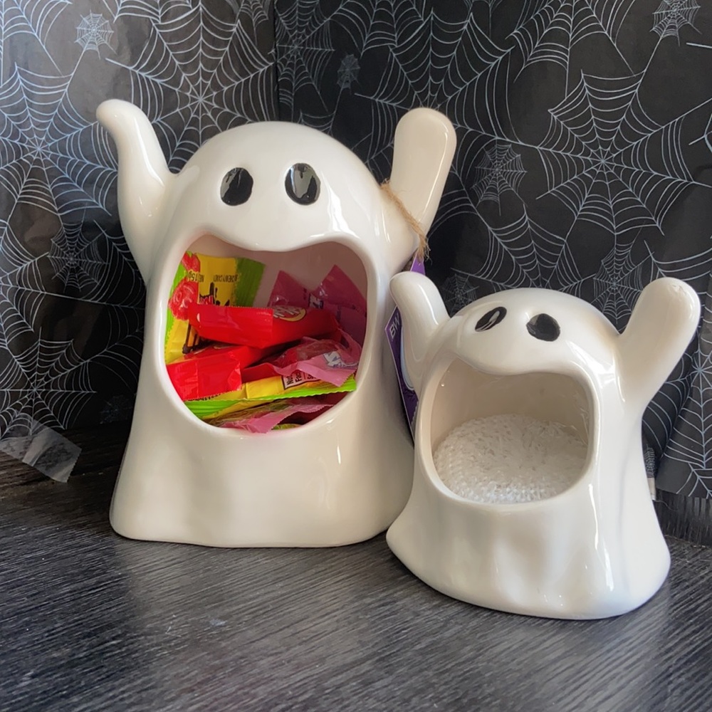 🎉🎉HOST PICK🎉🎉Ghost Candy Jar👻 - Picture 2 of 6